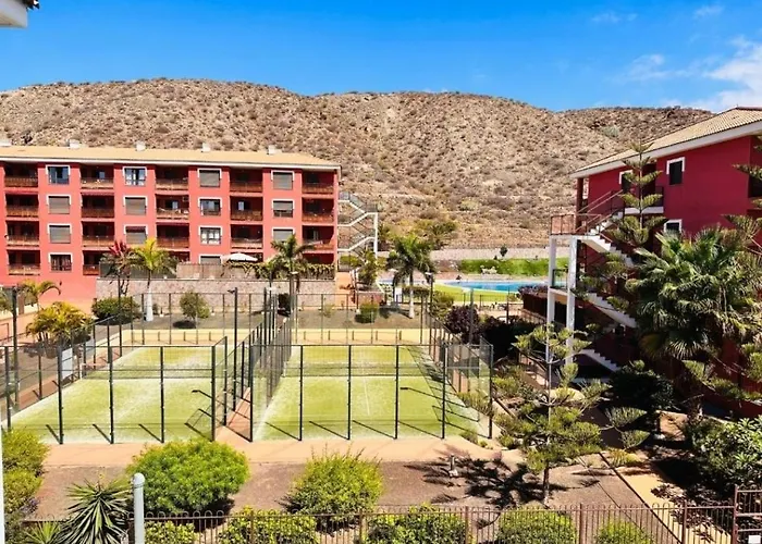 Paradise With Pools And Ac Apartament *