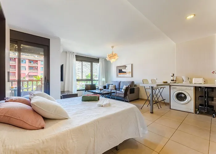 Paradise With Pools And Ac Palm-mar